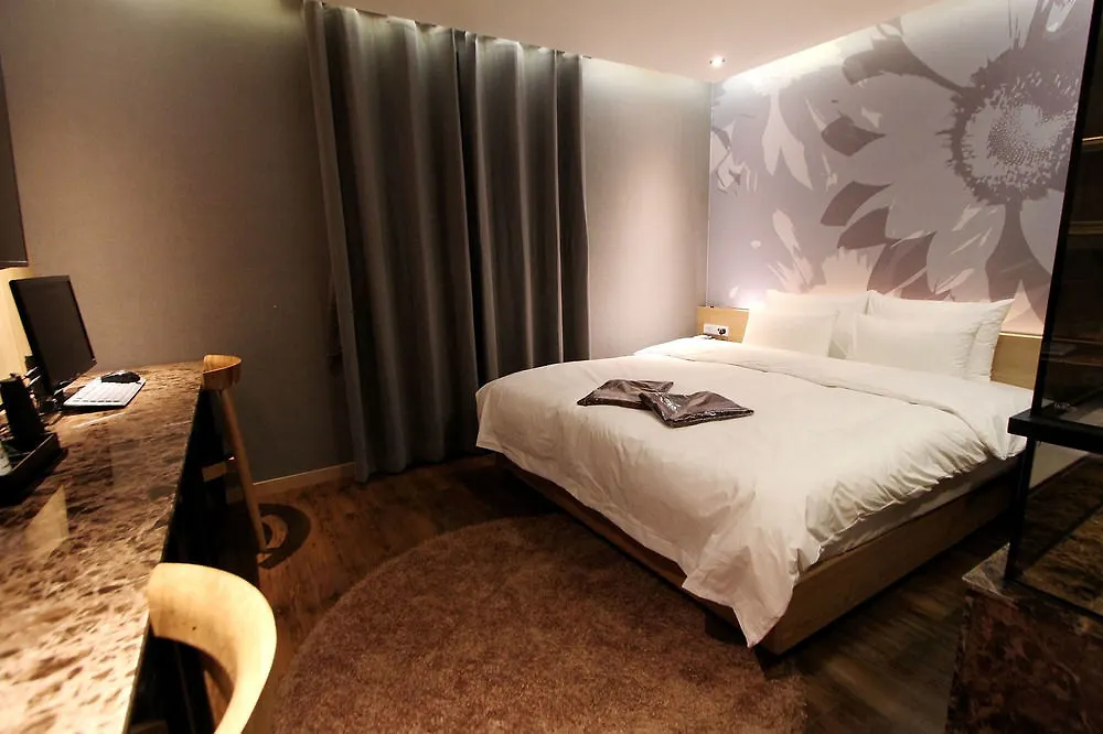 Motel Dublin Hotel Busan
