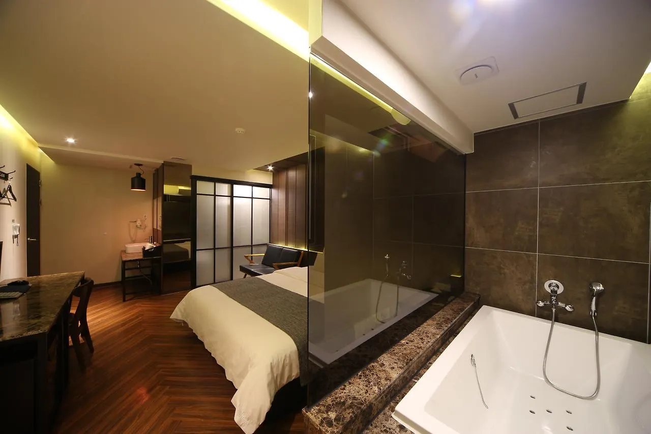 Dublin Hotel Busan 3*,  South Korea