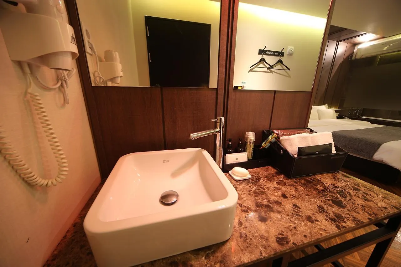 Motel Dublin Hotel Busan